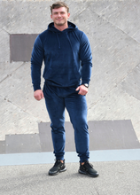 Įkelti vaizdą į galerijos rodinį, Vyriškas veliūrinis laisvalaikio kostiumas