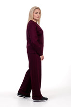 Įkelti vaizdą į galerijos rodinį, Bordo spalvos laisvalaikio kostiumėlis ,,Elegancija"