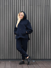 Įkelti vaizdą į galerijos rodinį, Mėlynas laisvalaikio kostiumas su pūkiu