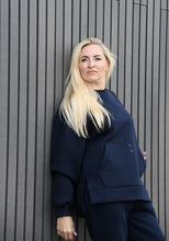 Įkelti vaizdą į galerijos rodinį, Mėlynas laisvalaikio kostiumas su pūkiu