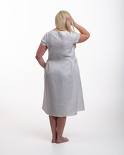 Įkelti vaizdą į galerijos rodinį, Balta lininė suknelė ,,Smiltė"