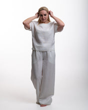 Įkelti vaizdą į galerijos rodinį, Baltas lino kostiumas su palaidine