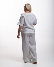 Įkelti vaizdą į galerijos rodinį, Baltas lino kostiumas su palaidine