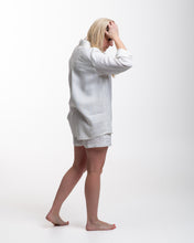 Įkelti vaizdą į galerijos rodinį, Lininis kostiumėlis, šortai ir marškiniai, baltos spalvos