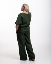 Įkelti vaizdą į galerijos rodinį, Chaki spalvos lino kostiumas su palaidine