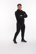 Įkelti vaizdą į galerijos rodinį, Juodas laisvalaikio kostiumas ,,Donis"