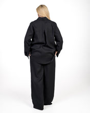Įkelti vaizdą į galerijos rodinį, Juodas lino kostiumas su kelnėmis