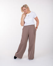 Įkelti vaizdą į galerijos rodinį, Laisvalaikio kelnės ,,Elė"