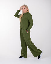 Įkelti vaizdą į galerijos rodinį, Laisvalaikio kostiumėlis ,,Elė"