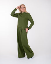 Įkelti vaizdą į galerijos rodinį, Laisvalaikio kostiumėlis ,,Elė"