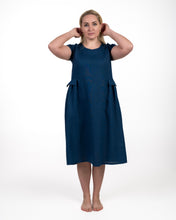 Įkelti vaizdą į galerijos rodinį, Mėlyna lininė suknelė ,,Smiltė"