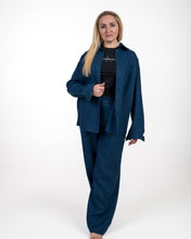 Įkelti vaizdą į galerijos rodinį, Mėlynas lino kostiumas su kelnėmis
