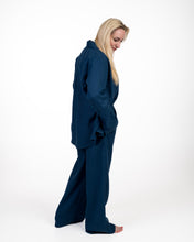 Įkelti vaizdą į galerijos rodinį, Mėlynas lino kostiumas su kelnėmis
