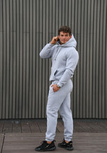 Įkelti vaizdą į galerijos rodinį, Pilkas laisvalaikio kostiumas su pūkiu