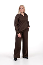 Įkelti vaizdą į galerijos rodinį, Rudas laisvalaikio kostiumėlis Viktorija