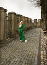 Įkelti vaizdą į galerijos rodinį, Žalias trikotažo kostiumėlis