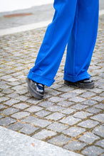 Įkelti vaizdą į galerijos rodinį, Žydros spalvos laisvalaikio kostiumėlis ,,Elegancija"