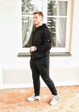 Įkelti vaizdą į galerijos rodinį, Lietuviški vyriški trenigai juodi su gobtvu