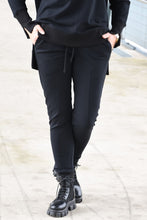 Įkelti vaizdą į galerijos rodinį, Jodos spalvos moteriškas kostiumėlis be gobtuvo