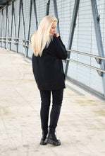 Įkelti vaizdą į galerijos rodinį, Jodos spalvos moteriškas kostiumėlis be gobtuvo