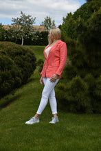 Įkelti vaizdą į galerijos rodinį, Pagamintas Lietuvoje rožinis lininis klasikinis švarkelis