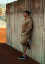 Įkelti vaizdą į galerijos rodinį, Kreminės spalvos vyriškas kostiumėlis su šortais