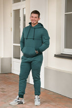 Įkelti vaizdą į galerijos rodinį, Lietuviški vyriški trenigai žalios spalvos su gobtvu