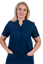 Mėlyna lininė suknelė, su kišenėmis ir skeltukais.